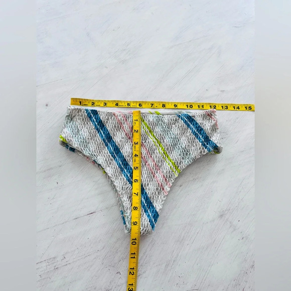 Free People Aila Blue Printed Pixie Smocked Bikini Bottom Size Small NWOT $119 - Picture 5 of 8